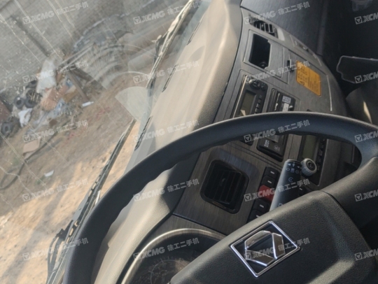 徐工SQS300E随车起重机