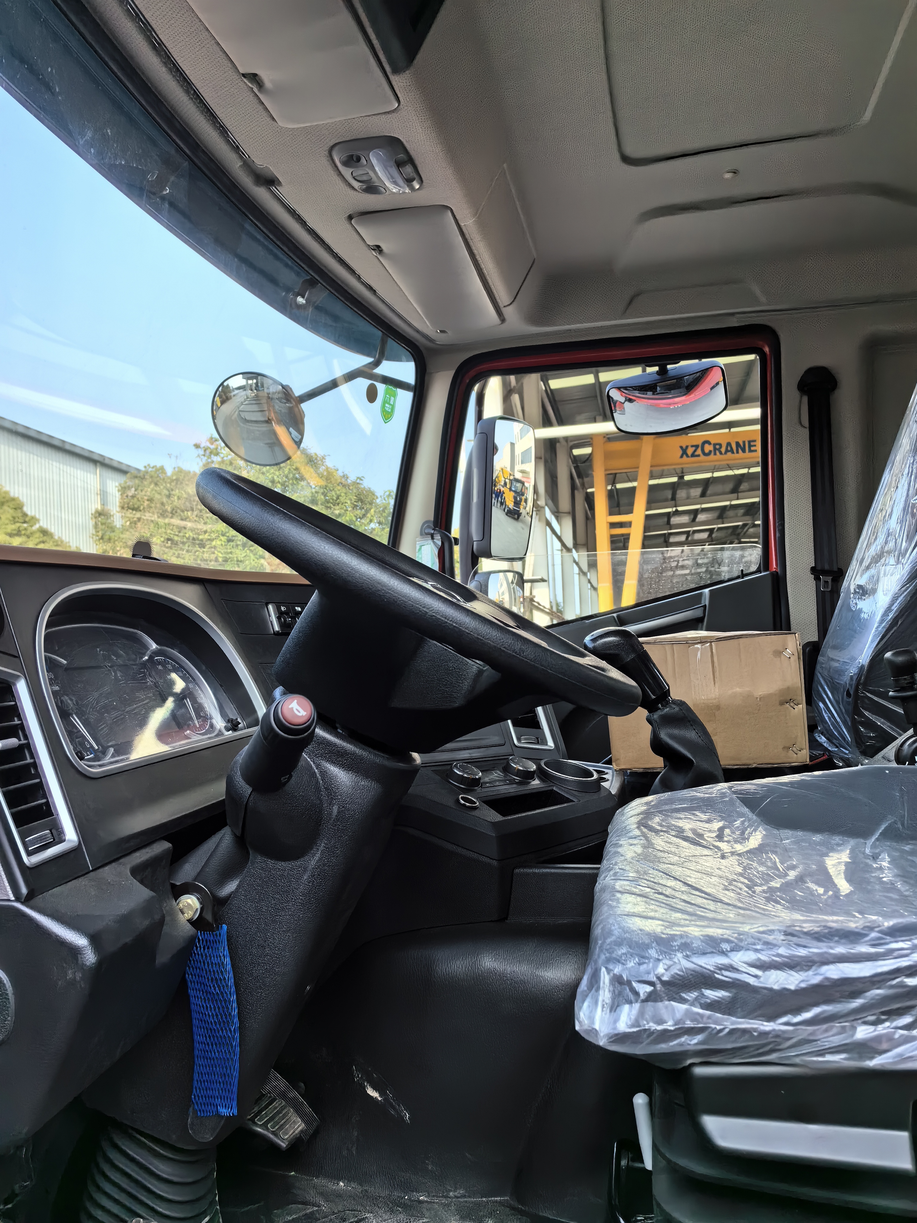 徐工SQS300E随车起重机