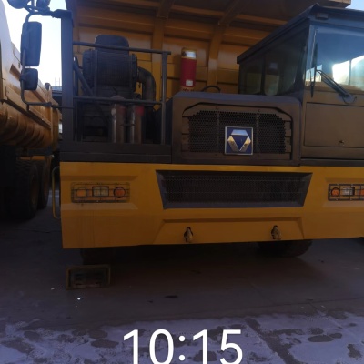 徐工XDR80T宽体车