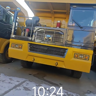 徐工XDR80T宽体车