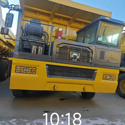徐工XDR80T宽体车