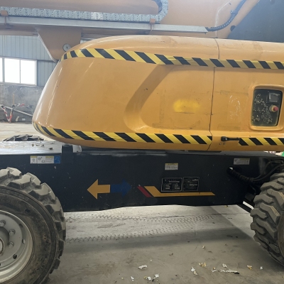 徐工GTBZ26S直臂式高空作业车