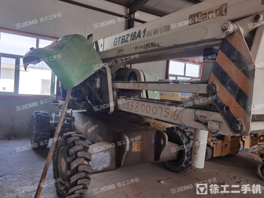 徐工GTBZ18A1曲臂式高空作业平台