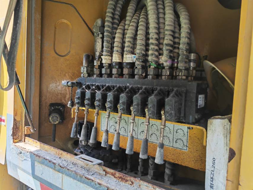 徐工HB62V泵车