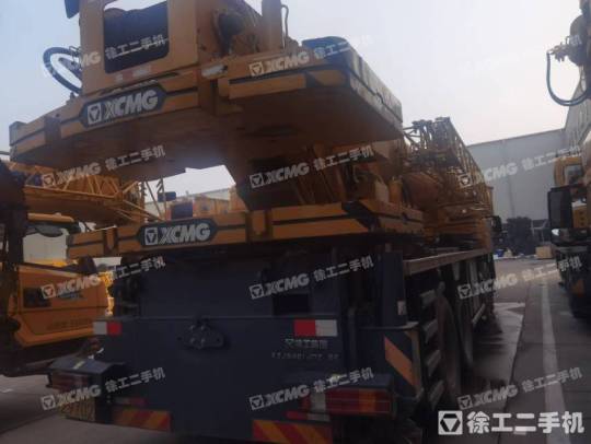 徐工QY75KC汽车起重机