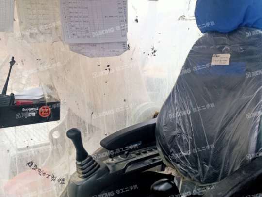 徐工XE470D履带式挖掘机