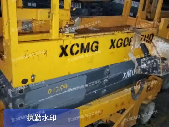 徐工GTJZ0607剪叉式高空作业平台