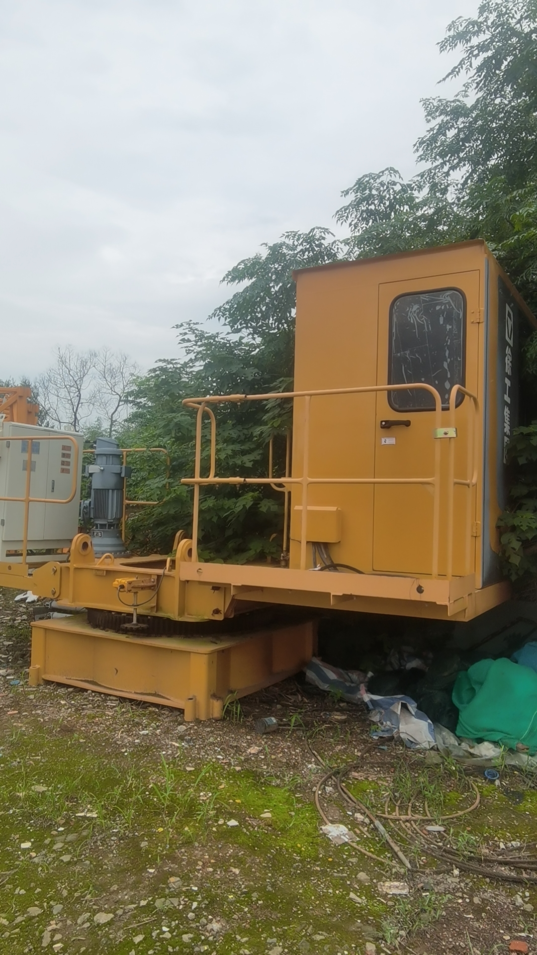 徐工XGT6015A-8S塔式起重机