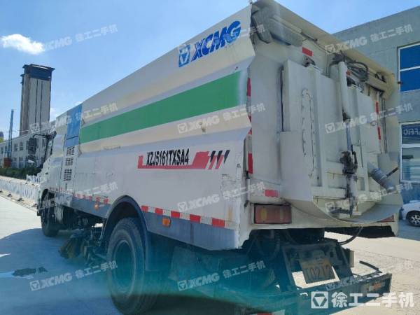 徐工XZJ5160TXSD5洗扫车