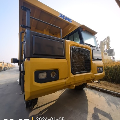 徐工XDR85T宽体车