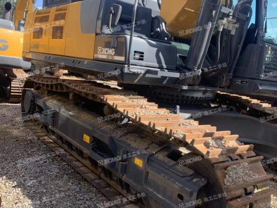 徐工XE470D履带式挖掘机