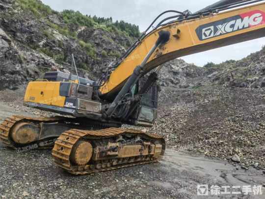 徐工XE490DK履带式挖掘机