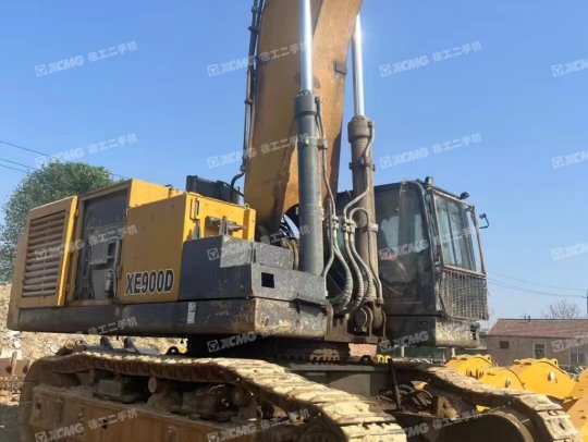 徐工XE900D履帶式挖掘機(jī)