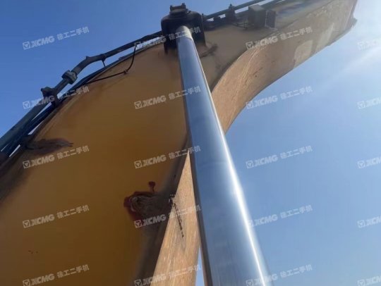 徐工XE900D履帶式挖掘機(jī)