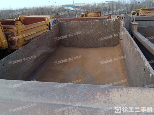 徐工XDM80宽体车