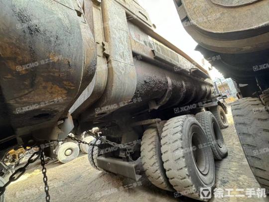 徐工XDM80宽体车