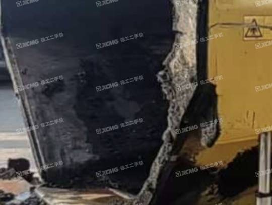 戴納派克F3030C攤鋪機(jī)