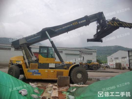 徐工XCS4531K港口移动起重机