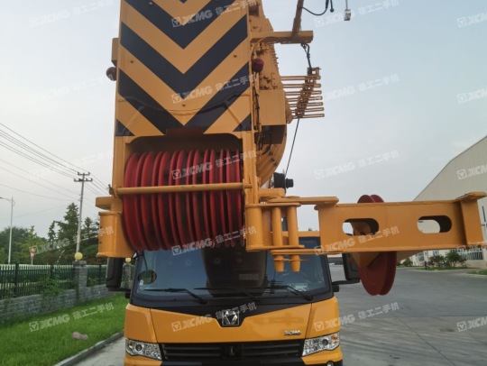 徐工XCA200L8全地面起重機