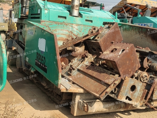 徐工RP952摊铺机