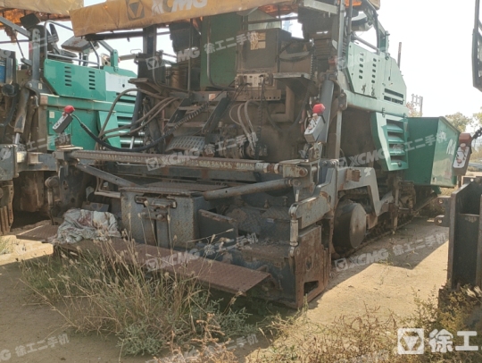 徐工RP952摊铺机