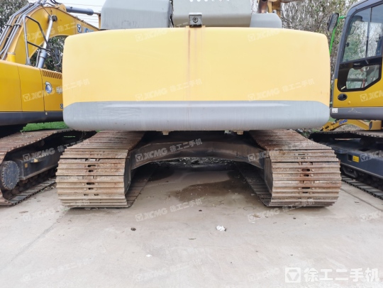 徐工XE240LCU履带式挖掘机