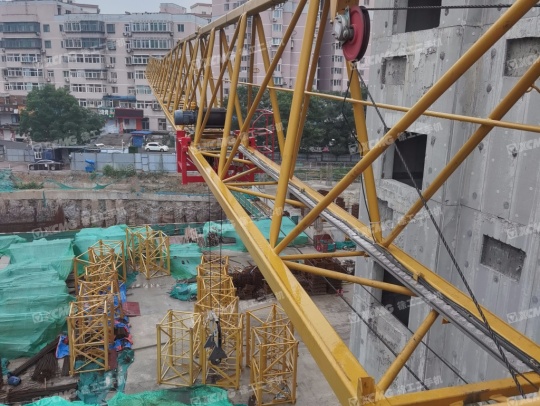 徐工XGT6015A-8S塔式起重機