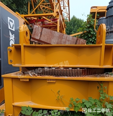 徐工XGT6015A-8S塔式起重機(jī)