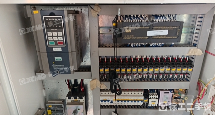 徐工XGT6015A-8S塔式起重機(jī)