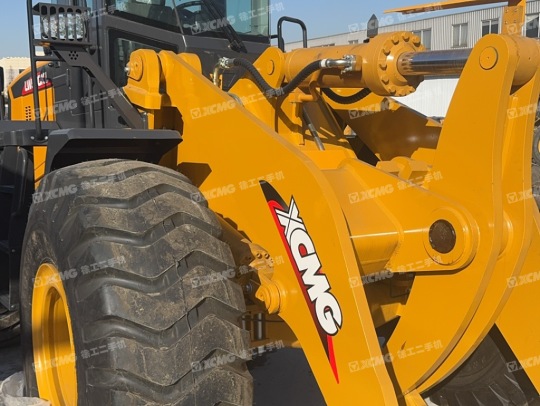 徐工LW500K轮式装载机