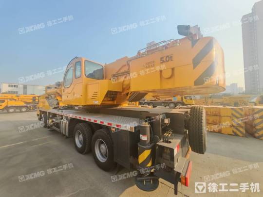 徐工QY50K5D-2汽車起重機(jī)