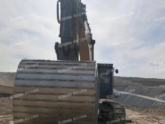 徐工XE800D履帶式挖掘機