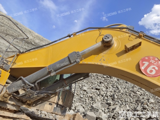 徐工XE800D履帶式挖掘機(jī)