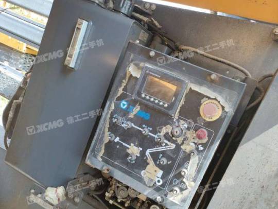 徐工GTBZ14J曲臂式高空作业平台