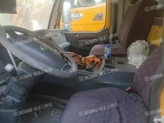 徐工QAY650全路面汽车起重机