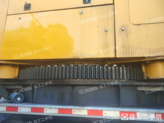 徐工QAY650全路面汽车起重机