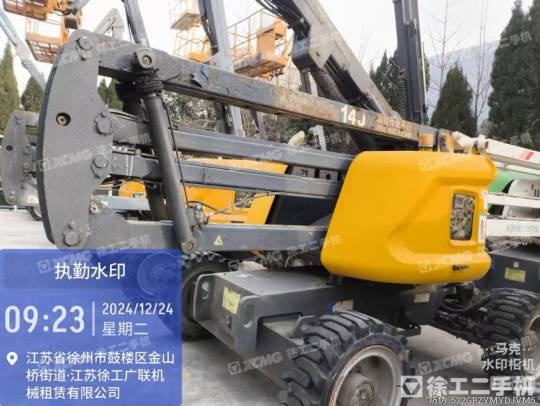 徐工GTBZ14J曲臂式高空作业平台