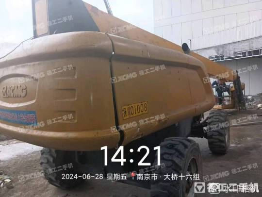 徐工GTBZ26S直臂式高空作业车