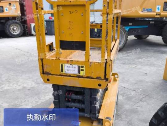 徐工XG0607DC剪叉式高空作业平台