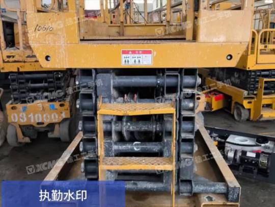 徐工XG1412HD剪叉式高空作业平台