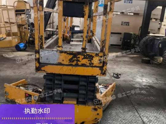 徐工GTJZ0607剪叉式高空作业平台