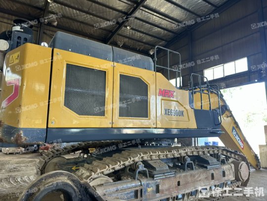 徐工XE690DK履带式挖掘机