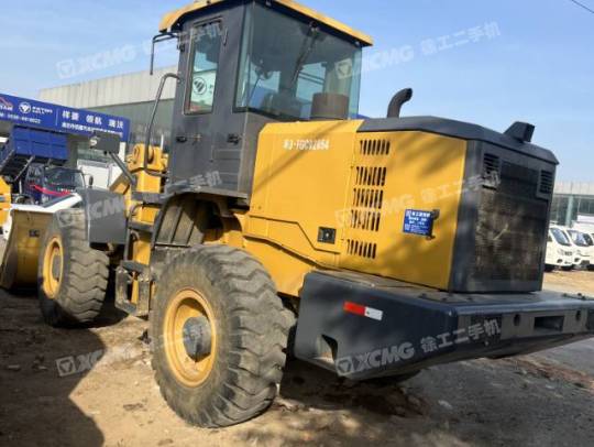 徐工LW300KV轮式装载机