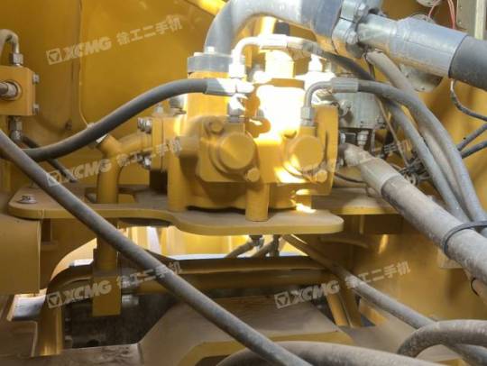 徐工LW300KV轮式装载机