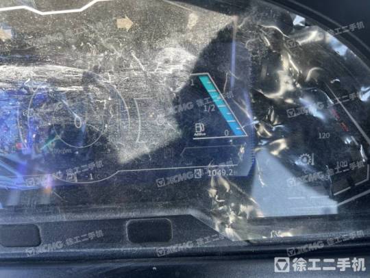 徐工LW330FV輪式裝載機