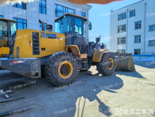 徐工LW550KV輪式裝載機(jī)