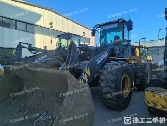 徐工LW550KV輪式裝載機(jī)