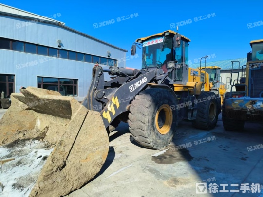 徐工LW550KV輪式裝載機(jī)