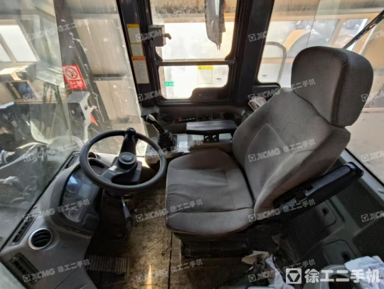 徐工LW550KV輪式裝載機