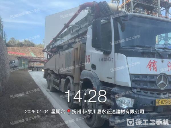 徐工HB62V泵車
